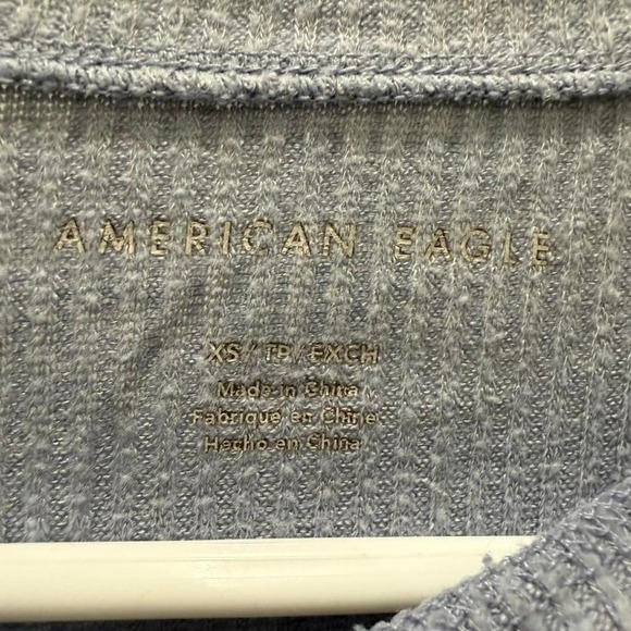 American Eagle Womens Blue Waffle Knit Henley Long Sleeve Shirt XS - Picture 3 of 3